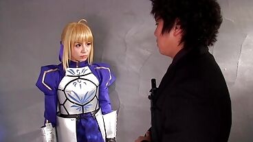 金发战士女孩喜欢鸡巴